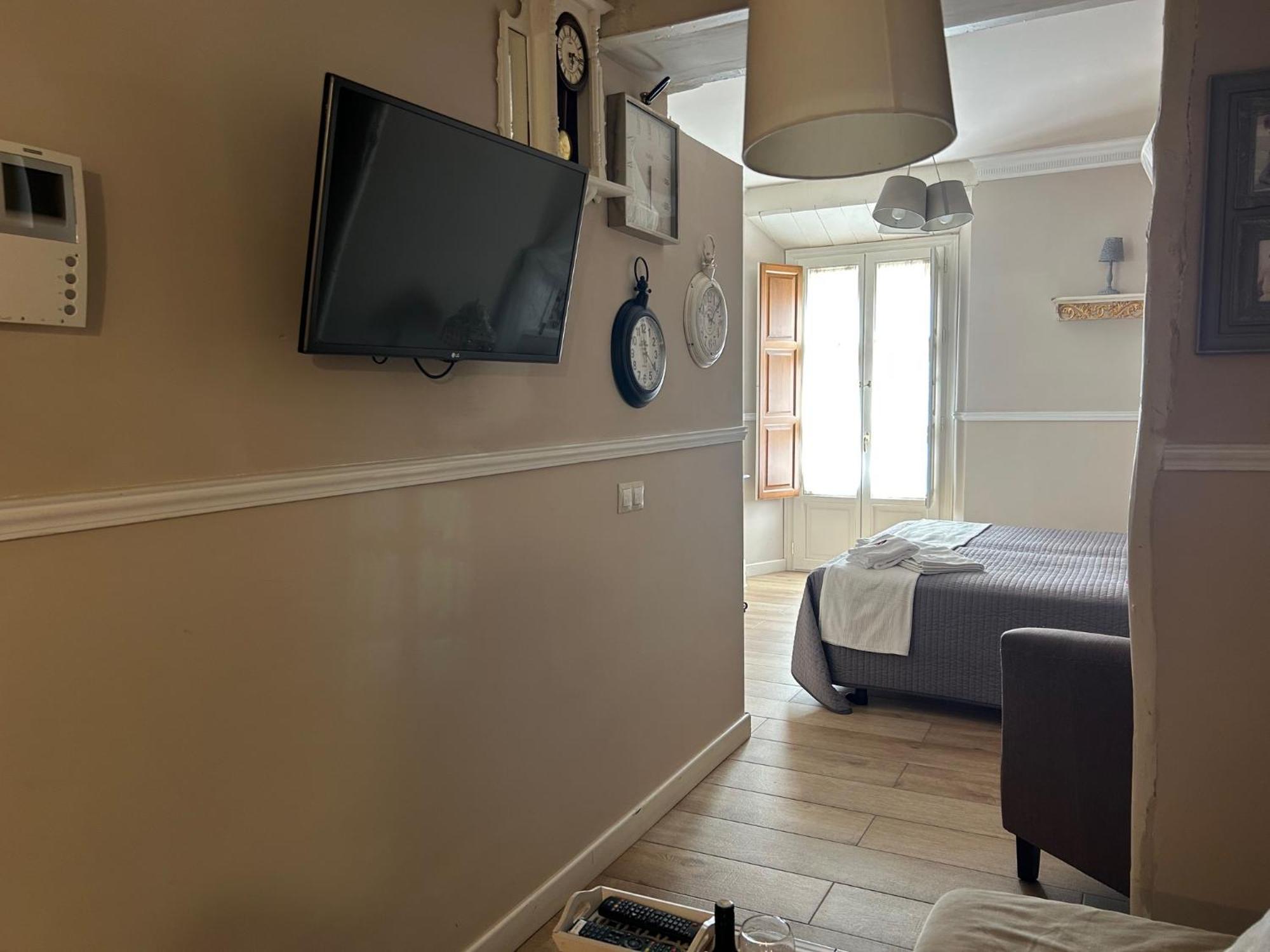 Apartamentos Luna Suites Palacio Almagra — Fotos 3